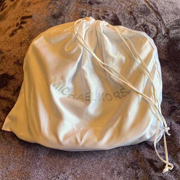 NWT MK Leather Bag🔥 - Picture 15 of 16